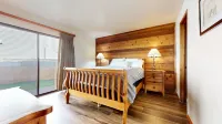 Mammoth Sierra Townhomes #18 Condo