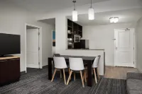 TownePlace Suites Dallas DeSoto Hotel a Duncanville