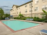 Extended Stay America Suites - Raleigh - RTP - 4919 Miami Blvd - Pools