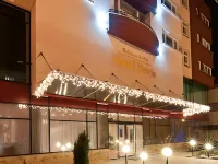 Hotel Nevis Wellness & Spa Hoteles cerca de UNIV. ORADEA-DEP. PT. PREG. ŞI PERFECŢIONAREA PERS. DIDACTIC