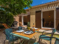 La Discrete - Homestays
