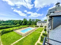 Château de Kergonano - Pools