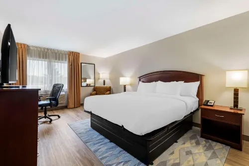 Comfort Inn Albert Lea at Trails Travel Center 앨버트리 호텔