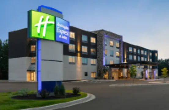Holiday Inn Express & Suites RHINELANDER by IHG