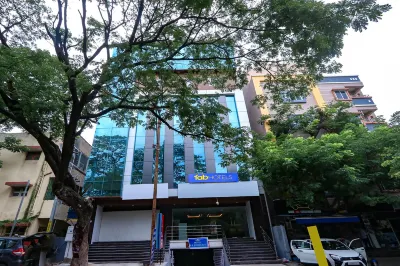 FabHotel RK Residency - Nr S.R. Nagar Metro Station, Ameerpet  호텔