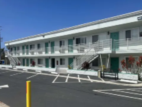 Super 8 by Wyndham Oceanside Downtown Hoteles en Oceanside