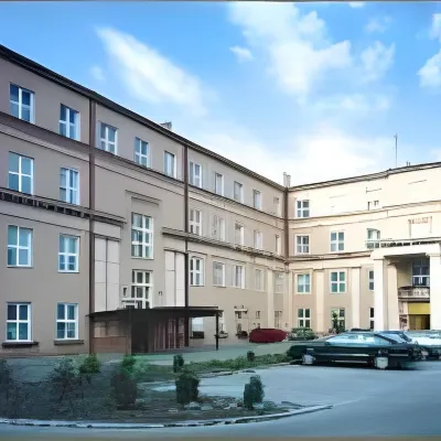 ไอเดน บาย เบสท์ เวสเทิร์น ลอดซ์ โรงแรมใกล้Piotrkowska Street