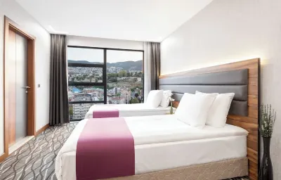 Lilium Hotel & Suites Hotels near Mehmet Bakkal