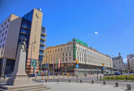 Hotel Gromada Warszawa Centrum Отели рядом с достопримечательностью «Варшавский политехнический институт»