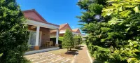 Mahafaly Hotel & Resort Các khách sạn ở Antsirabe