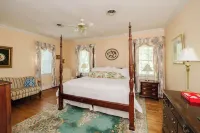 The Virginia Cliffe Inn Hotels in Laurel