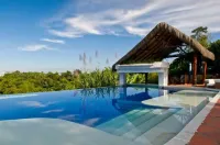 Hotel Hacienda Combia - piscina