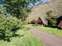 Caledonia Lodge Hotels near Loch Lochy