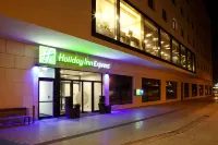Holiday Inn Express MÜLHEIM - Ruhr Hôtels à proximité de : Dicken am Damm