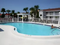 Destin Inn & Suites