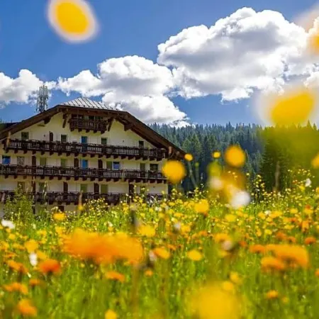 Hotel Kreuzberg Monte Croce