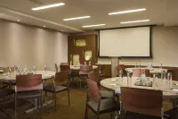 AC Hotel Kansas City Plaza - Business