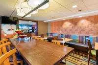 Fairfield Inn & Suites Portland Maine Airport - breakfast