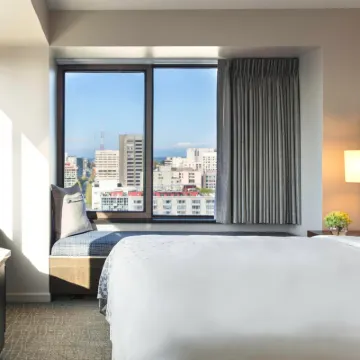 Renaissance Seattle Hotel Hotels near Pike Place Fish Market