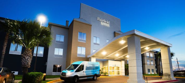 Fairfield Inn & Suites Laredo Отели в г. Уэбб