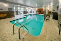 Fairfield Inn & Suites Hazleton - Pools
