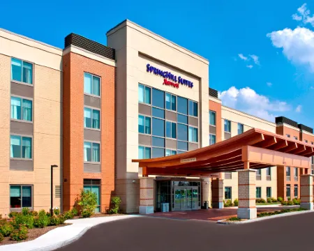 スプリングヒル スイーツ バイ マリオット シラキュース キャリア サークル デ・ウィットのホテル