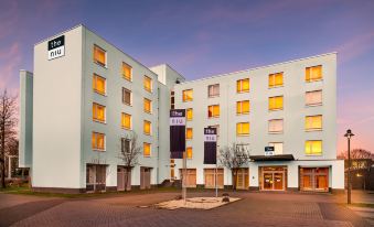 Holiday Inn - the niu, Blade Solingen