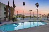 SpringHill Suites Palm Desert - Pools