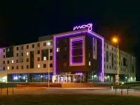 Moxy Edinburgh Airport Hotels in Edinburgh