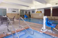 Hilton Garden Inn Evansville - Pools