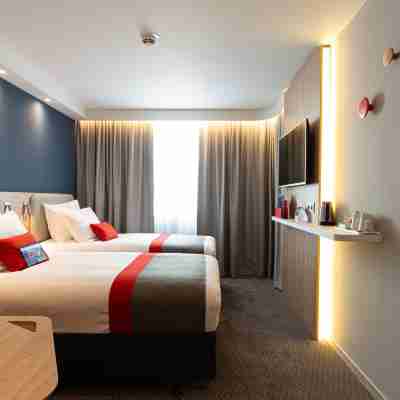 Holiday Inn Express Bordeaux - Lormont Rooms