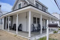 Plum Island Chic Cottage-Steps to Beach!