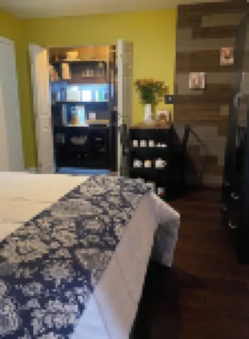 HIKERS HIDEOUT IN WEST SEDONA