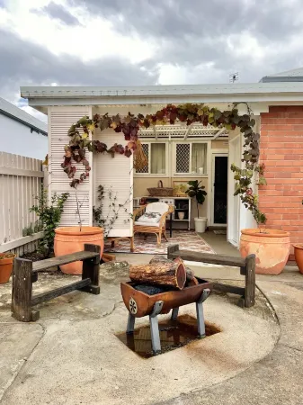 The Gypsy Saddler across from Tenterfield Saddler Отели в г. Тентерфилд