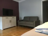 "elise" Apartments Nr.1 2019 Hochwertig Eingerichtetes Apartment