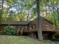 Rustic Log Cabin - Walking Distance to Village!