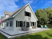 Beautiful Lake Champlain Getaway Sleeps 10
