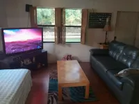King and Queen Beds Level 2 EV Car Charger - Close to Silver Springs and Zipline