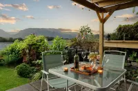 Homely cottage & garden with mountain-view. 布萊奈-費斯蒂尼奧格附近的飯店