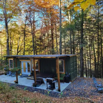 Book Your Adventure Getaway at our Container Cabin near New River Gorge