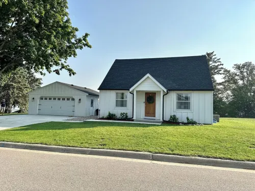 Waterfront property on Crystal Lake!