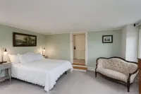 2 Rm suite in a farm setting close to  attractions -Unit 4- Abbott Brook Inn