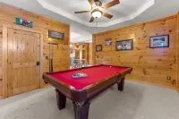 🌄Sleeps up to 16 🌄 Pristine Mountain Views from Downtown Helen ⛰️