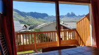 Studio 4 people - Bright - Beautiful view of the Aiguilles d'Arves mountains Hotel a Albiez-Montrond