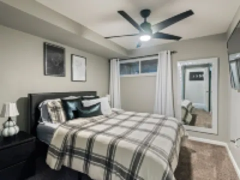 Knoxville Eden East Hotels in Powell