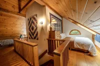 Deerwood Hill ~ après ski cabin • hot tub • fire pit • Stratton • Manchester