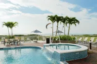 Hampton Inn & Suites Ocean City/Bayfront-Convention Center - Beach