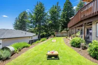 Red Hills Horizon: A Two Bedroom Suite with Hot Tub