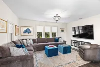Private Tudor style 5 bedroom home in country setting.