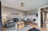 Lakeside One-Bedroom with Balcony/Views! Close to Keystone. Hotel di Dillon